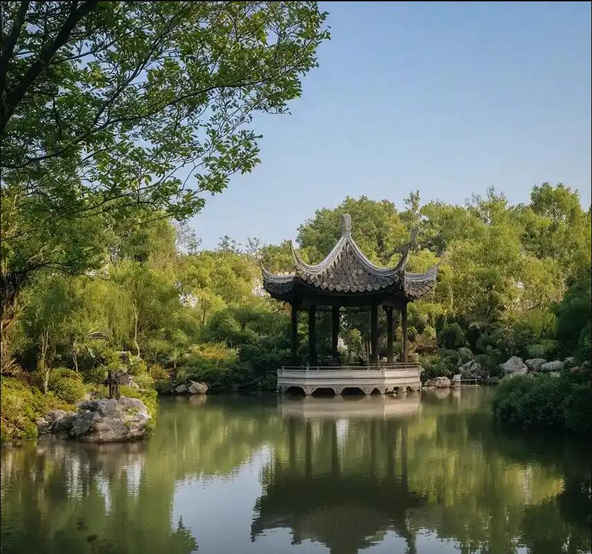 临川腐朽餐饮有限公司